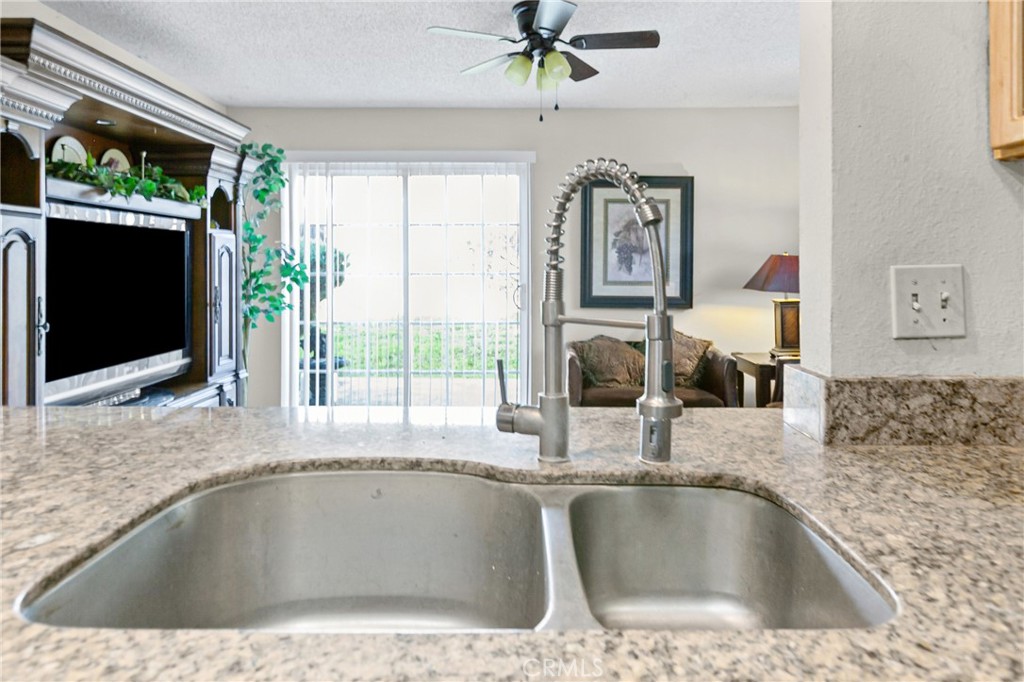 1103 Patricia Ln, Paso Robles, CA 93446