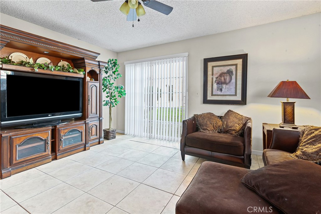 1103 Patricia Ln, Paso Robles, CA 93446