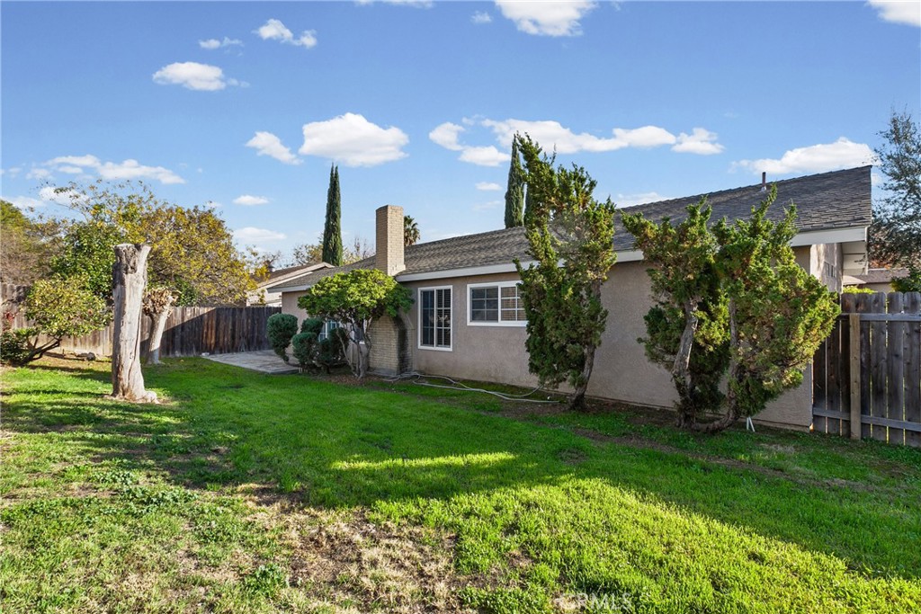1103 Patricia Ln, Paso Robles, CA 93446