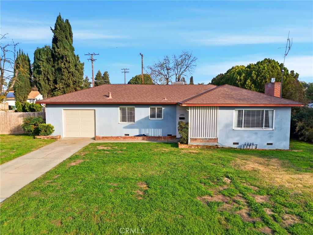 2410 S Locust, Visalia, CA 93277
