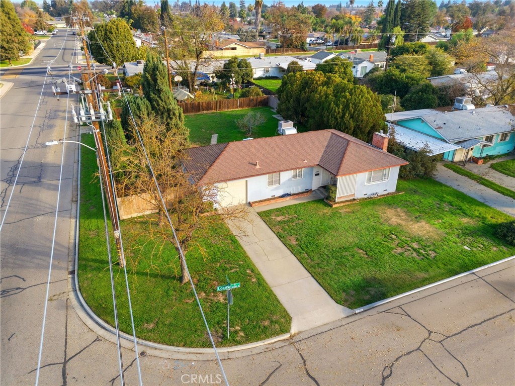 2410 S Locust, Visalia, CA 93277