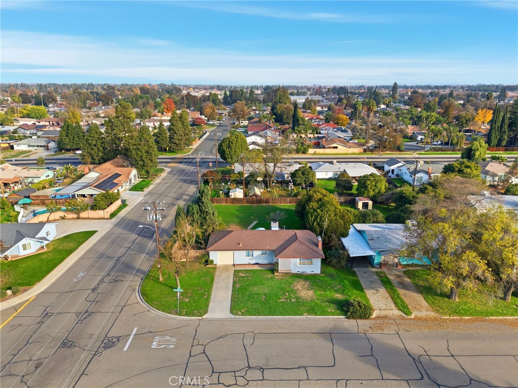2410 S Locust, Visalia, CA 93277