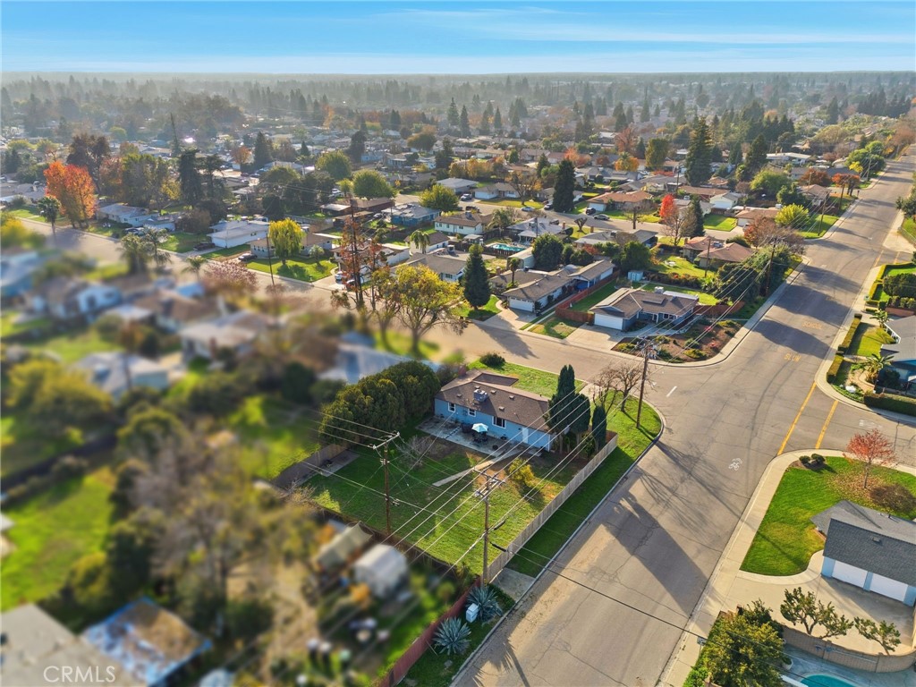 2410 S Locust, Visalia, CA 93277