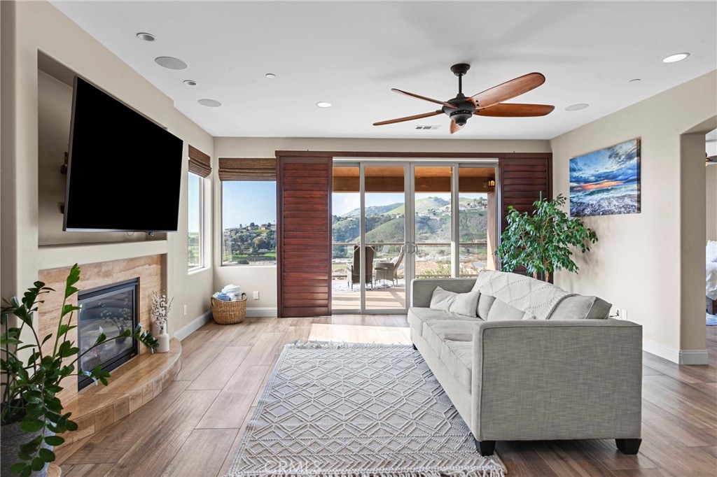 202 Cima De Colina, Pismo Beach, CA 93449
