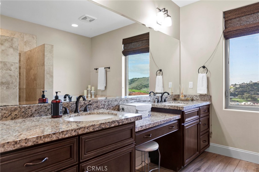 202 Cima De Colina, Pismo Beach, CA 93449