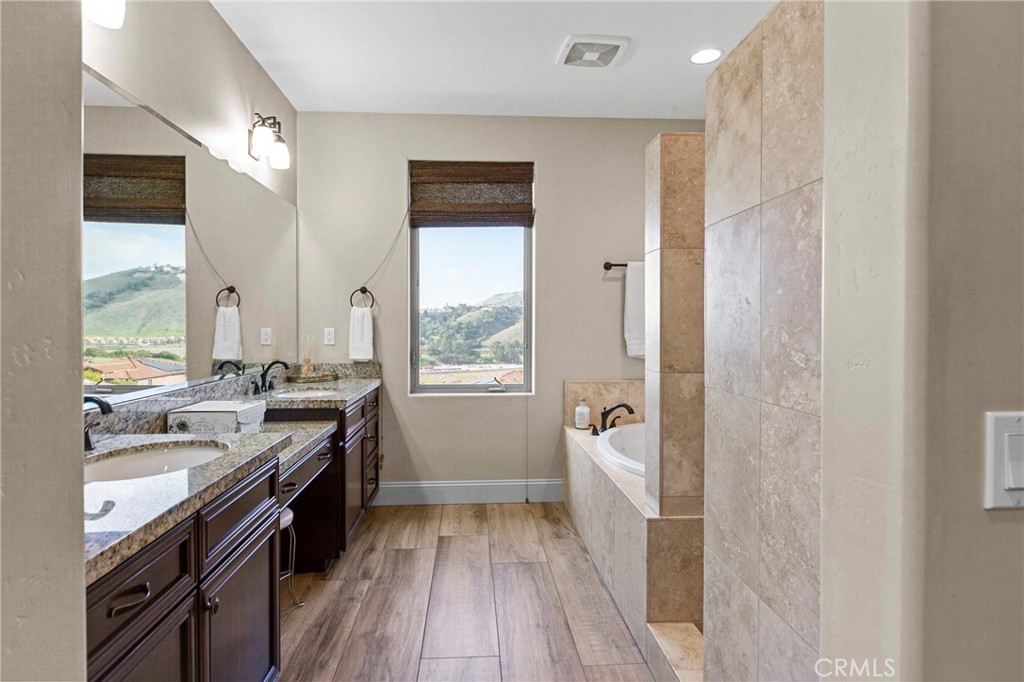 202 Cima De Colina, Pismo Beach, CA 93449