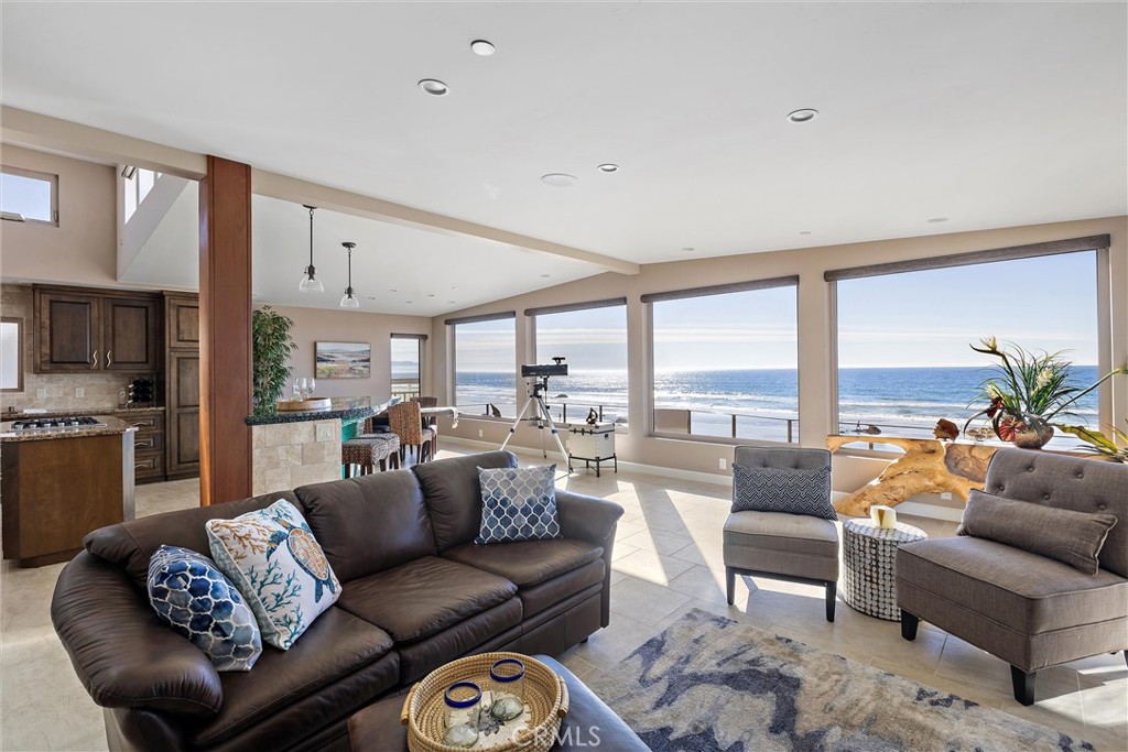 3352 Studio Dr, Cayucos, CA 93430