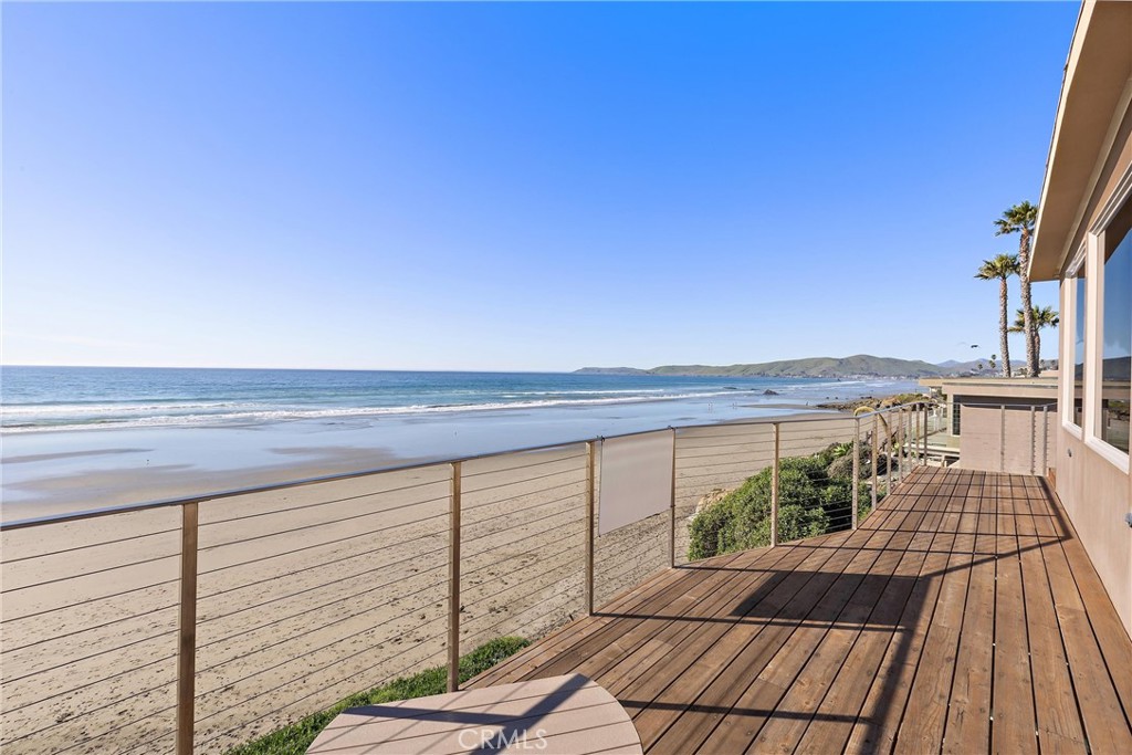 3352 Studio Dr, Cayucos, CA 93430