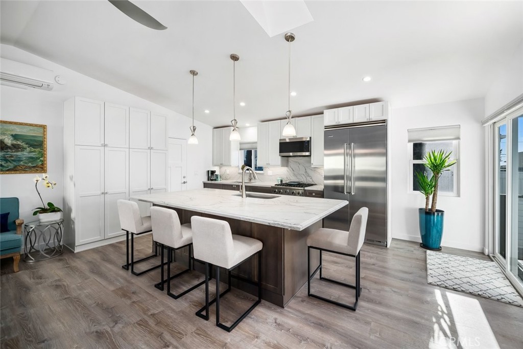 29 11th St, Cayucos, CA 93430