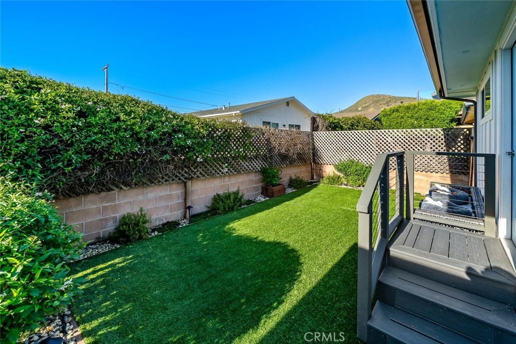 29 11th St, Cayucos, CA 93430