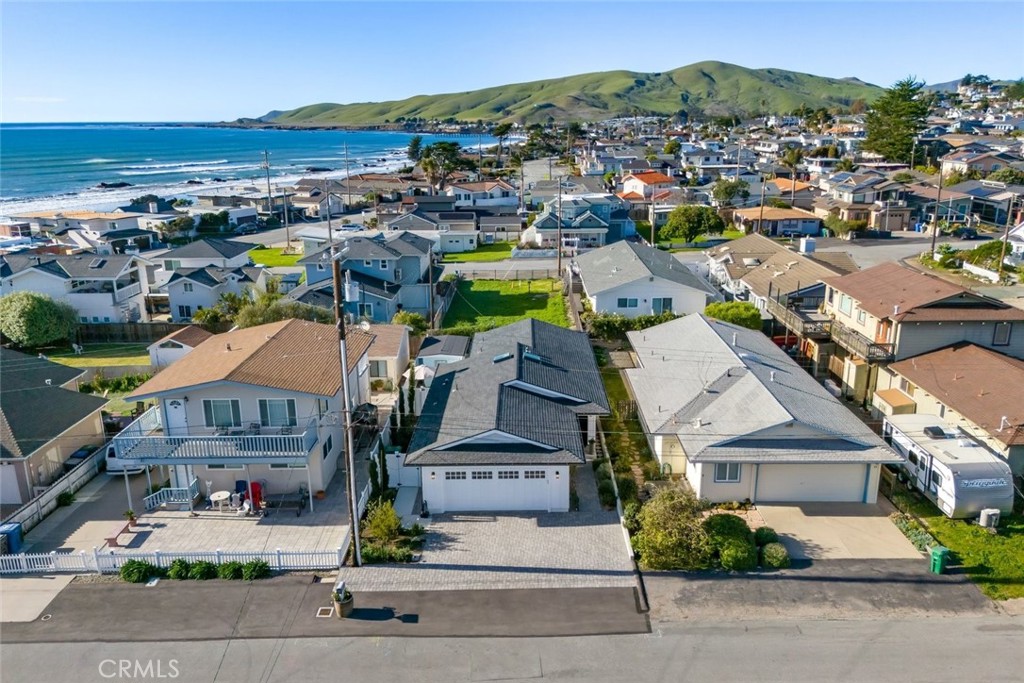 29 11th St, Cayucos, CA 93430