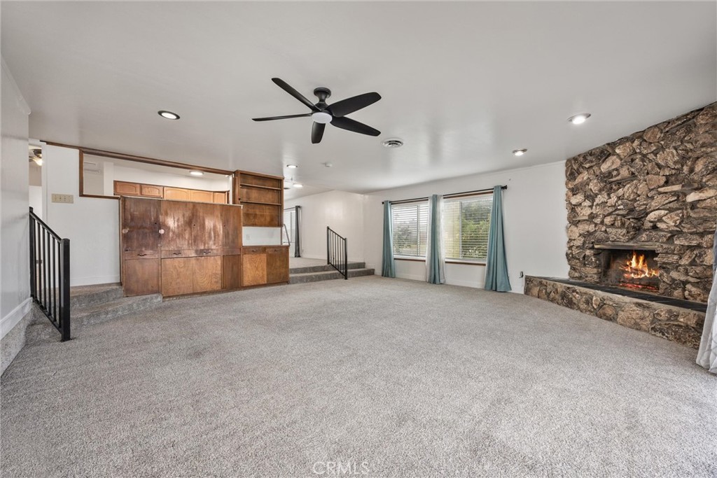 838 20th, Delano, CA 93215