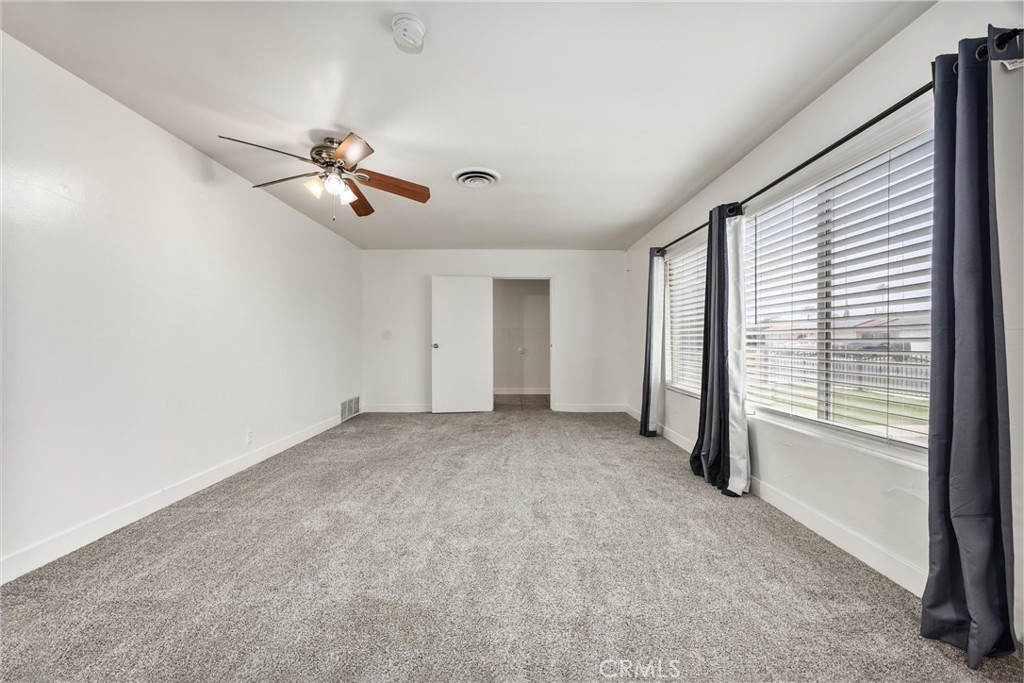 838 20th, Delano, CA 93215