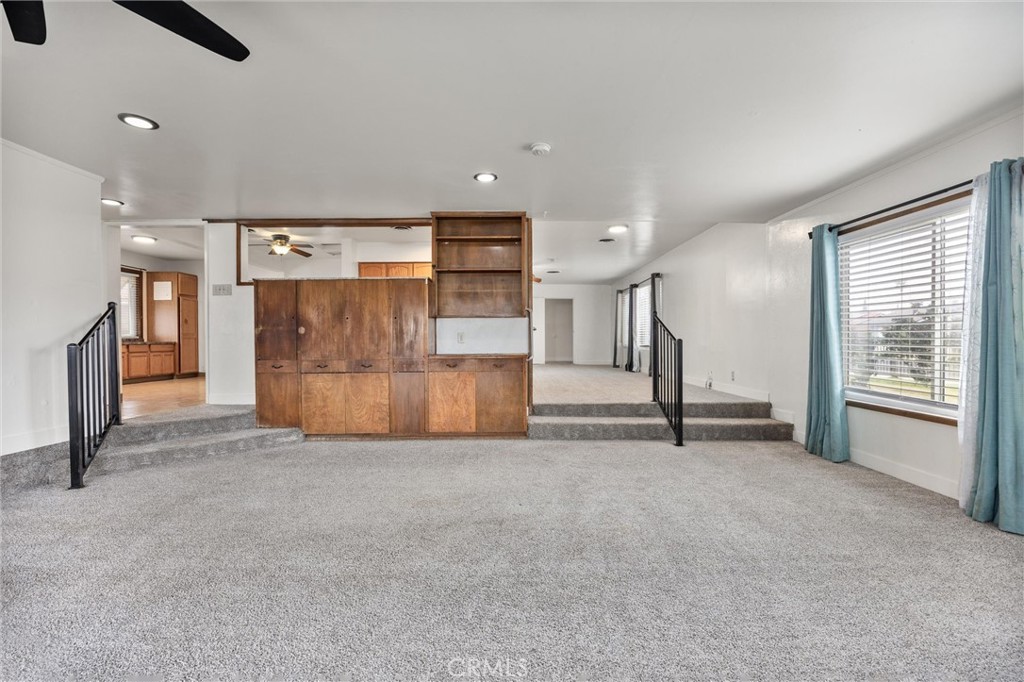 838 20th, Delano, CA 93215