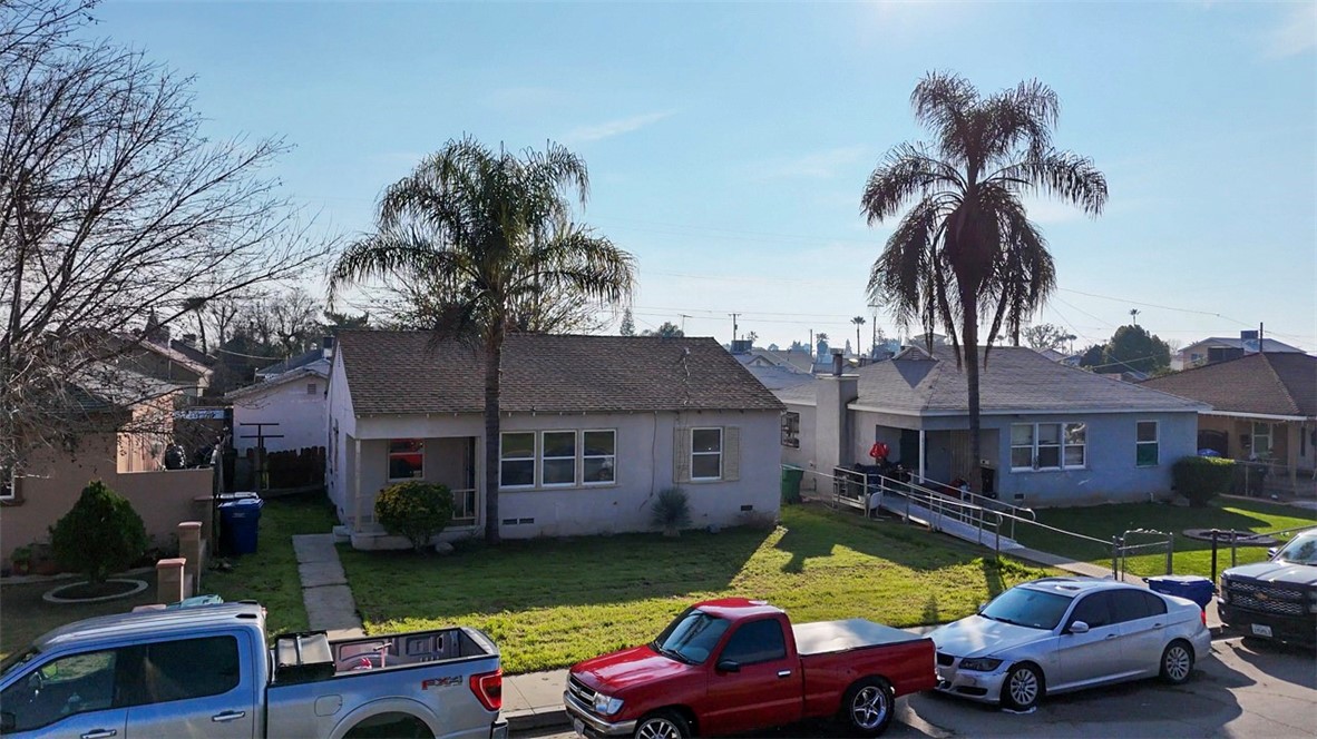 245 Atlantic Ave, Shafter, CA 93263