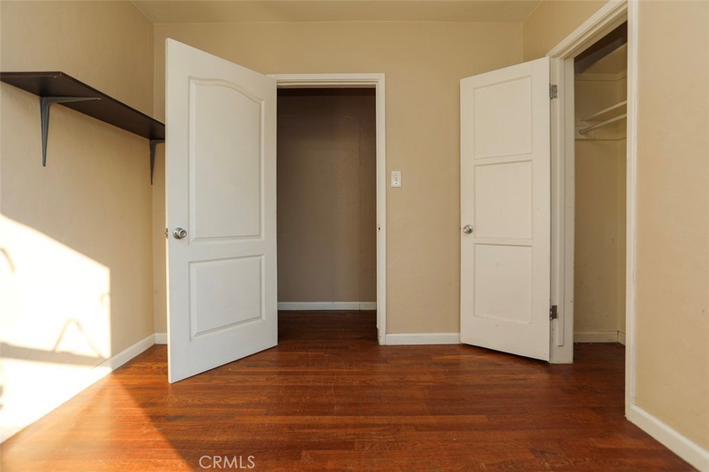 245 Atlantic Ave, Shafter, CA 93263