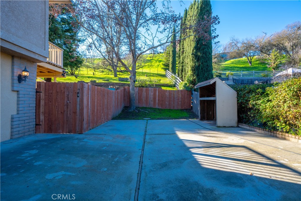 616 Jackson Dr, Paso Robles, CA 93446
