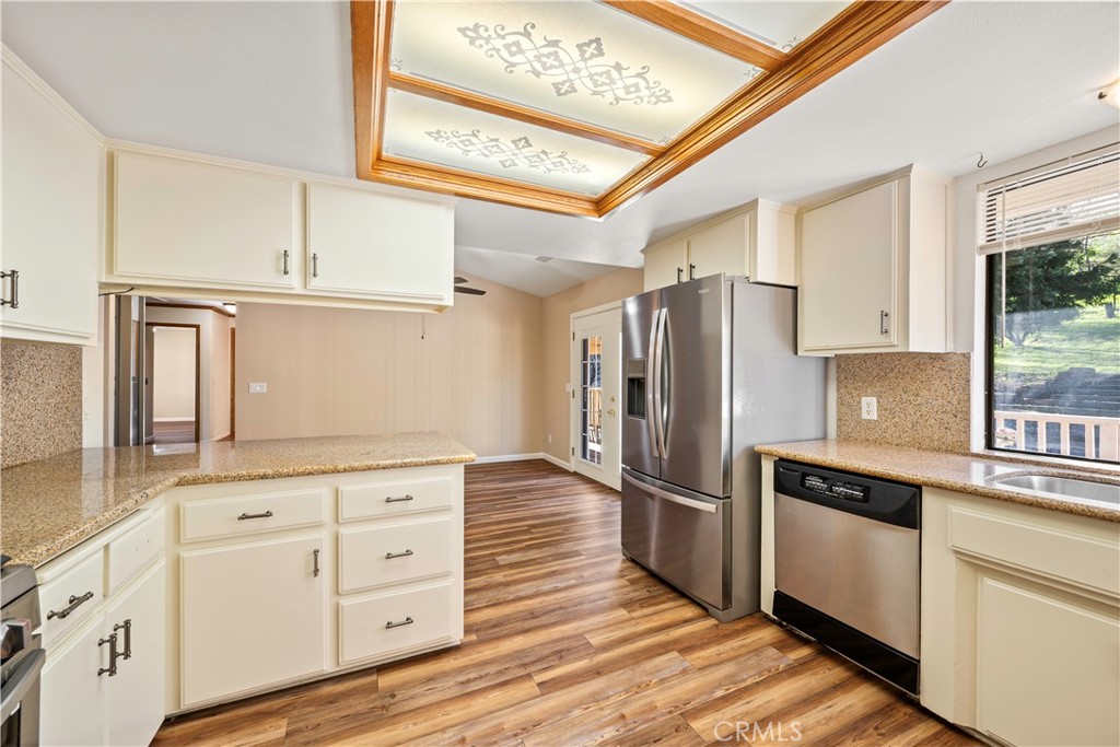 616 Jackson Dr, Paso Robles, CA 93446