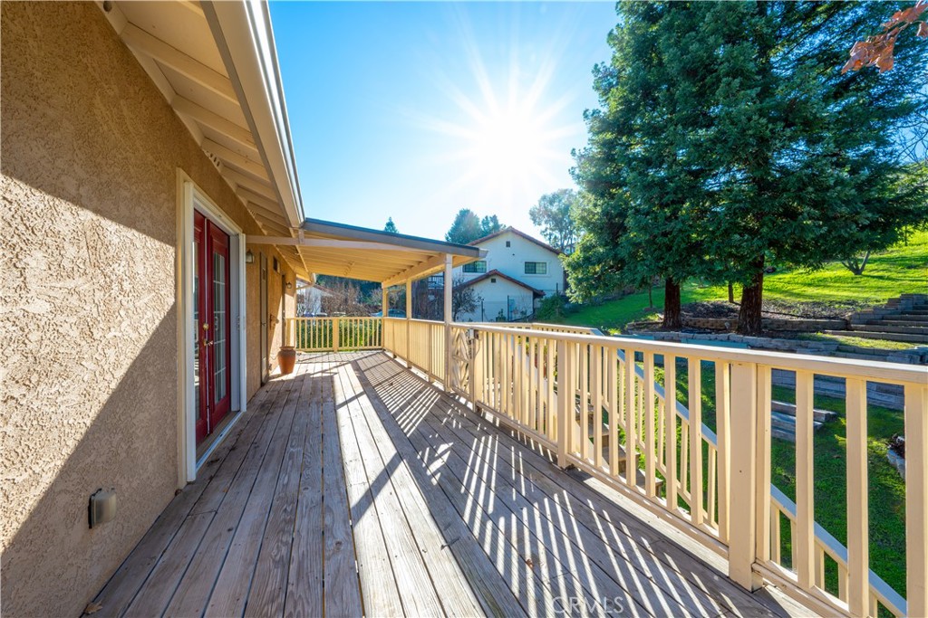 616 Jackson Dr, Paso Robles, CA 93446