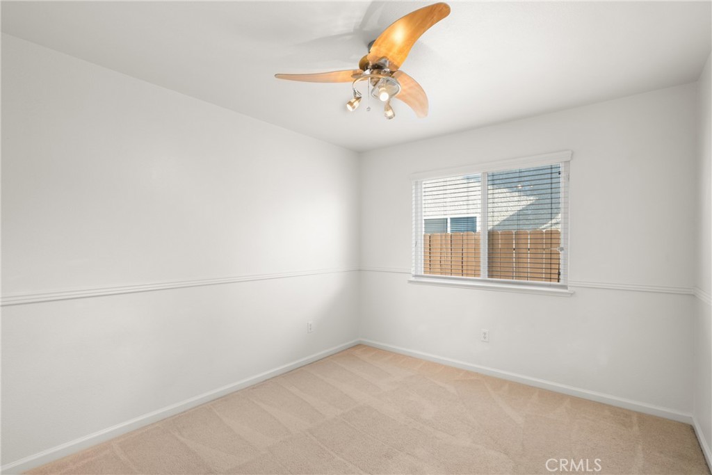 15647 Wooten Ct, Kerman, CA 93630