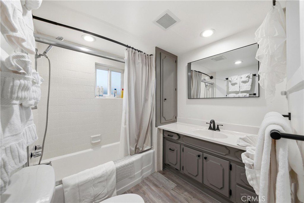 2873 & 2871 Studio Dr, Cayucos, CA 93430