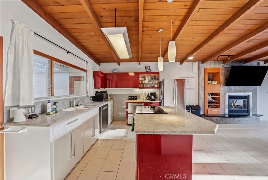 2873 & 2871 Studio Dr, Cayucos, CA 93430