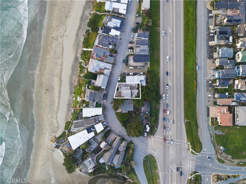 2873 & 2871 Studio Dr, Cayucos, CA 93430