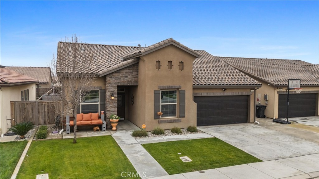 9405 Laurel Ridge, Shafter, CA 93263