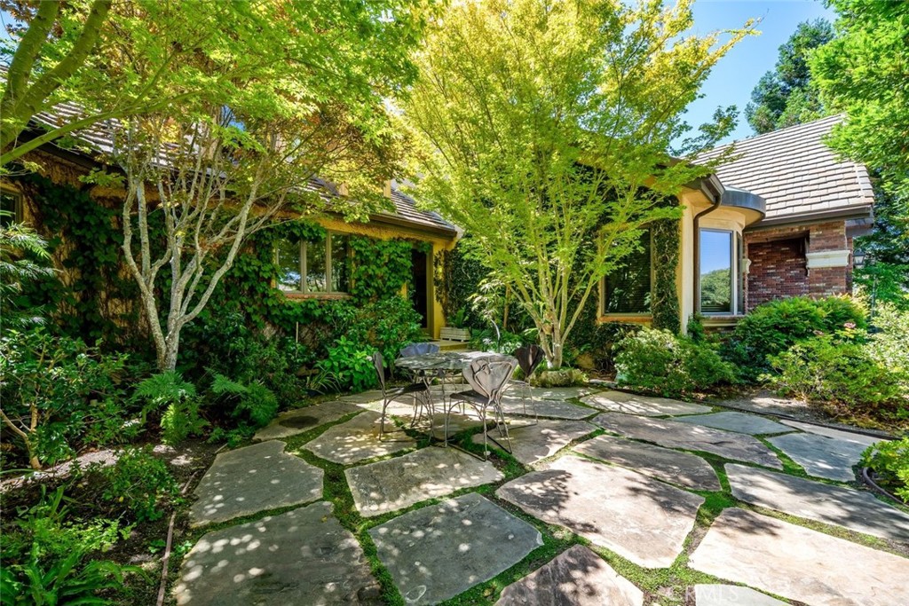 6550 Avila Valley Dr, San Luis Obispo, CA 93405