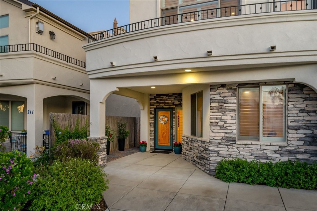 215 Placentia, Pismo Beach, CA 93449