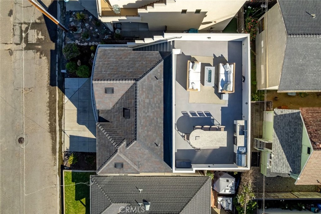 215 Placentia, Pismo Beach, CA 93449