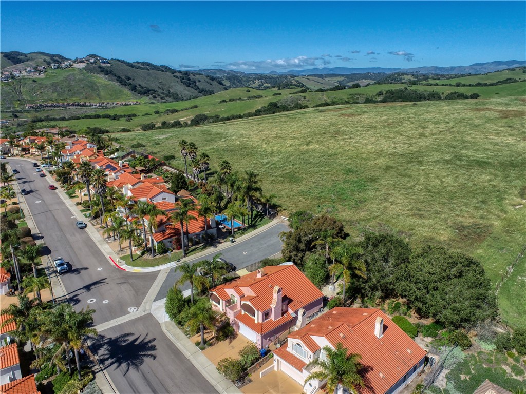 72 El Viento, Pismo Beach, CA 93449