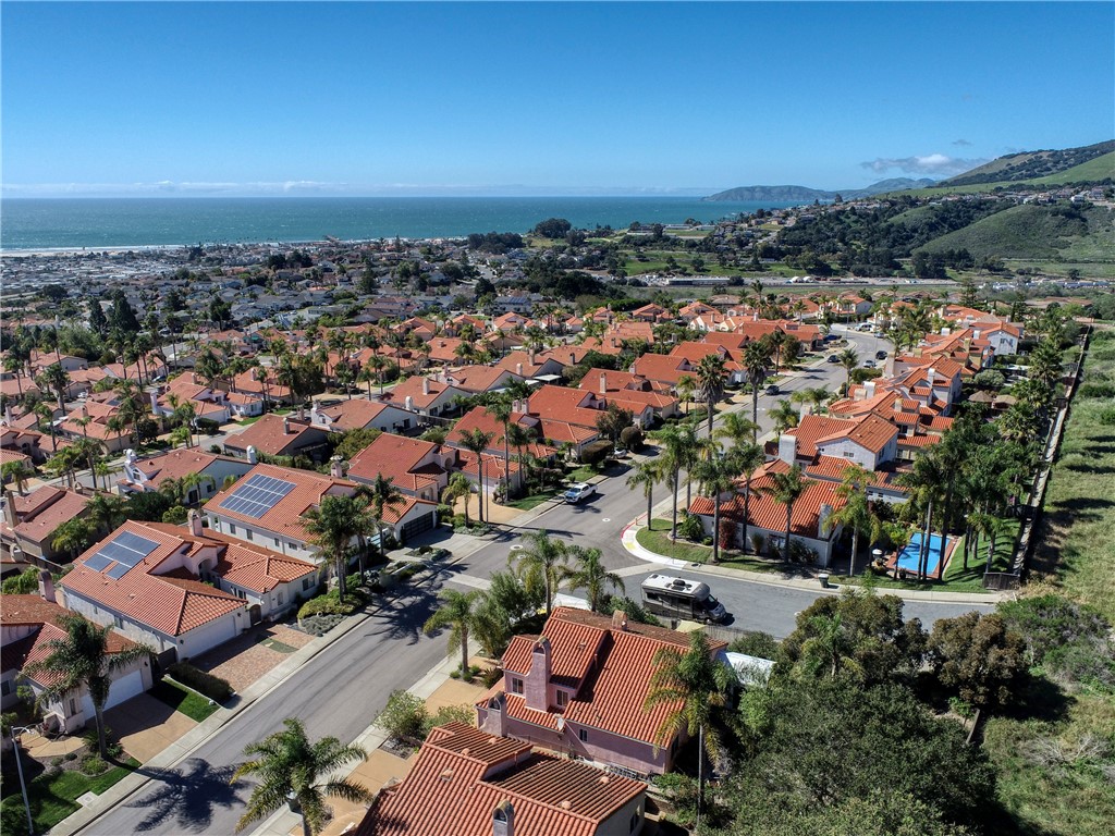 72 El Viento, Pismo Beach, CA 93449