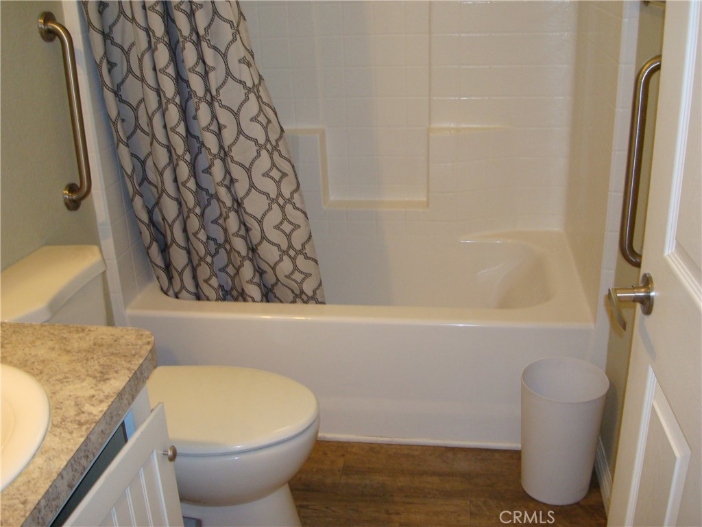 124 3057 S Higuera, San Luis Obispo, CA 93401