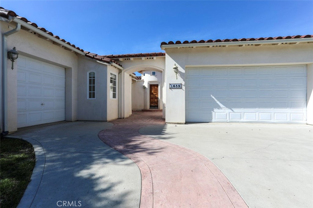 1639 Kleck, Paso Robles, CA 93446