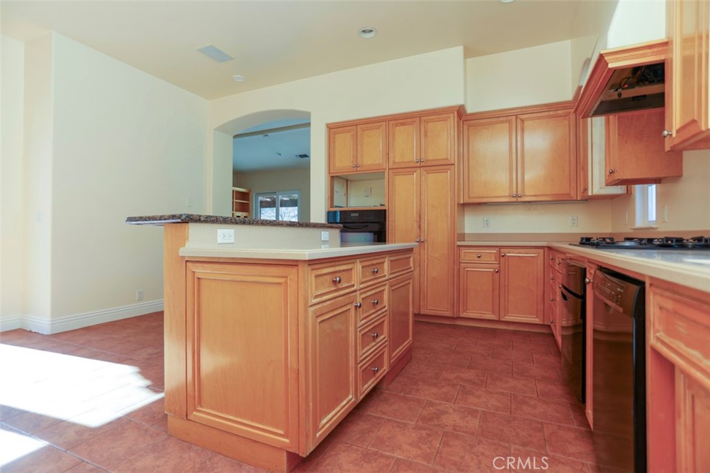 1639 Kleck, Paso Robles, CA 93446