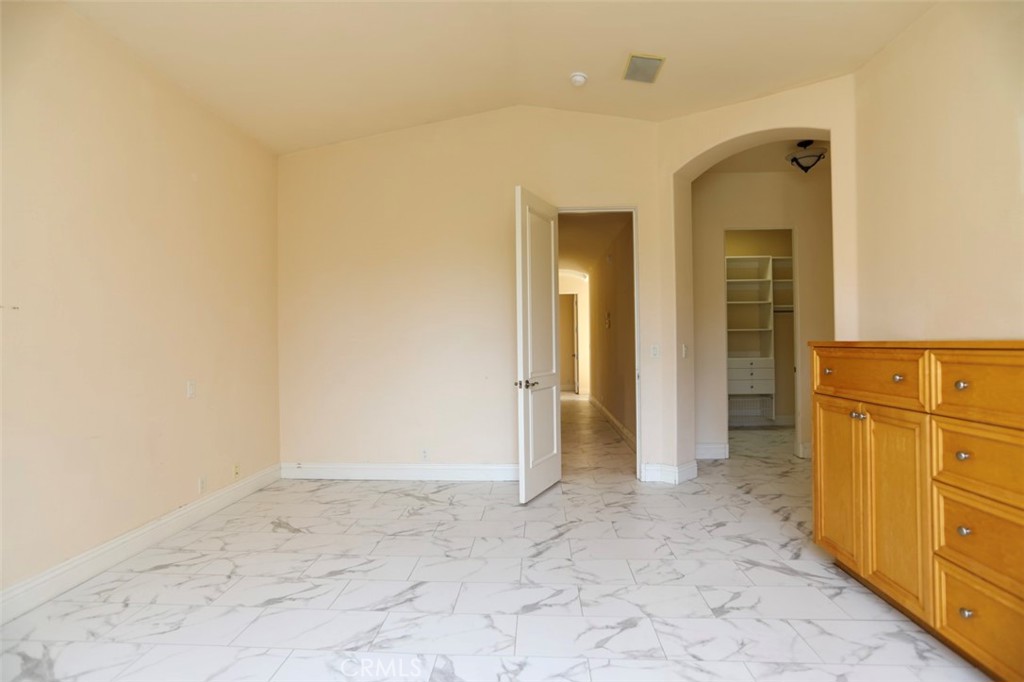 1639 Kleck, Paso Robles, CA 93446