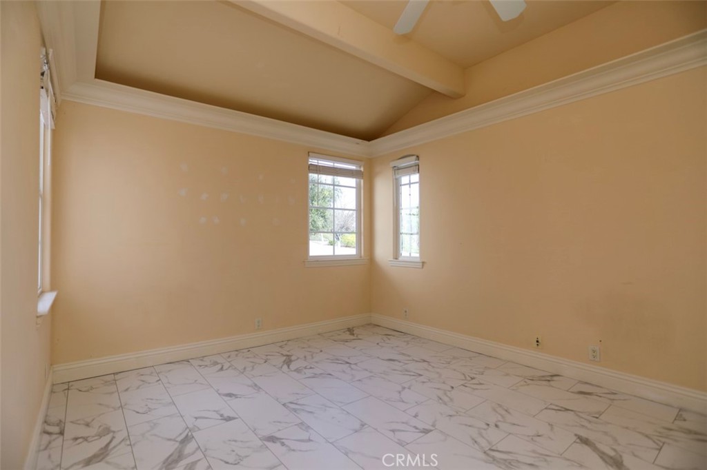 1639 Kleck, Paso Robles, CA 93446