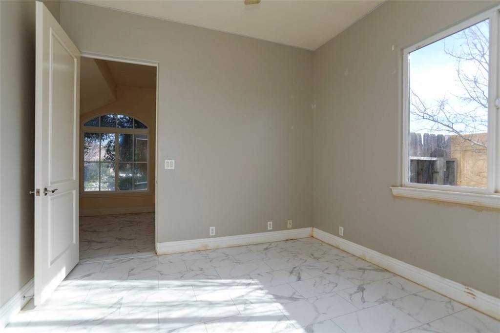 1639 Kleck, Paso Robles, CA 93446