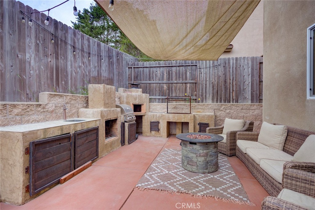 120 Village Cir, Pismo Beach, CA 93449