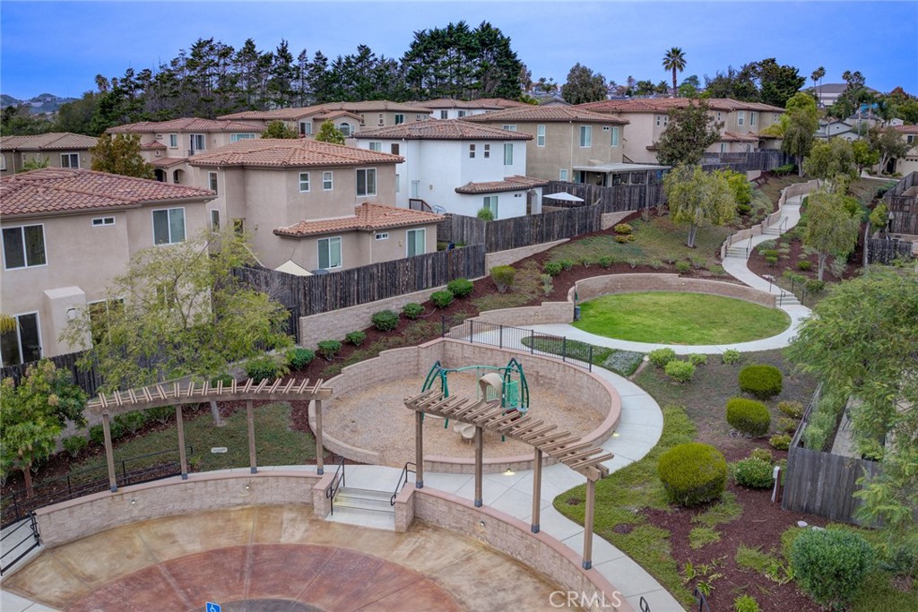 120 Village Cir, Pismo Beach, CA 93449