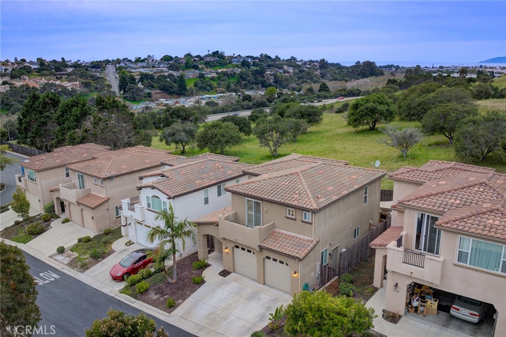 120 Village Cir, Pismo Beach, CA 93449