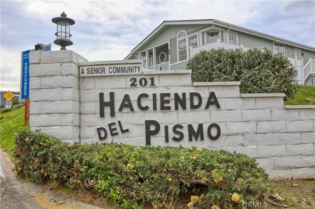 201 Five Cities Dr #42, Pismo Beach, CA 93449