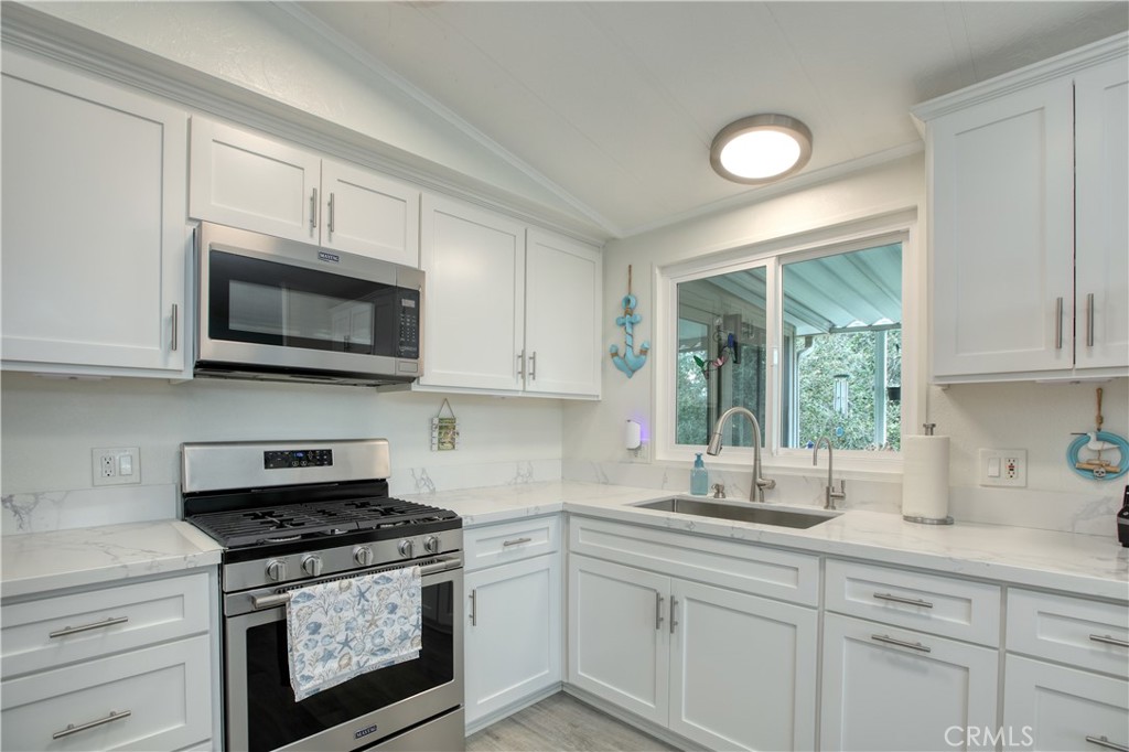 201 Five Cities Dr #42, Pismo Beach, CA 93449