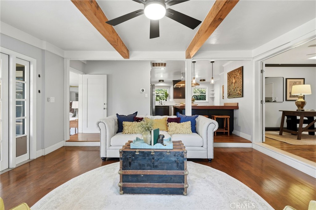 1708 W Myrtle Ave, Visalia, CA 93277