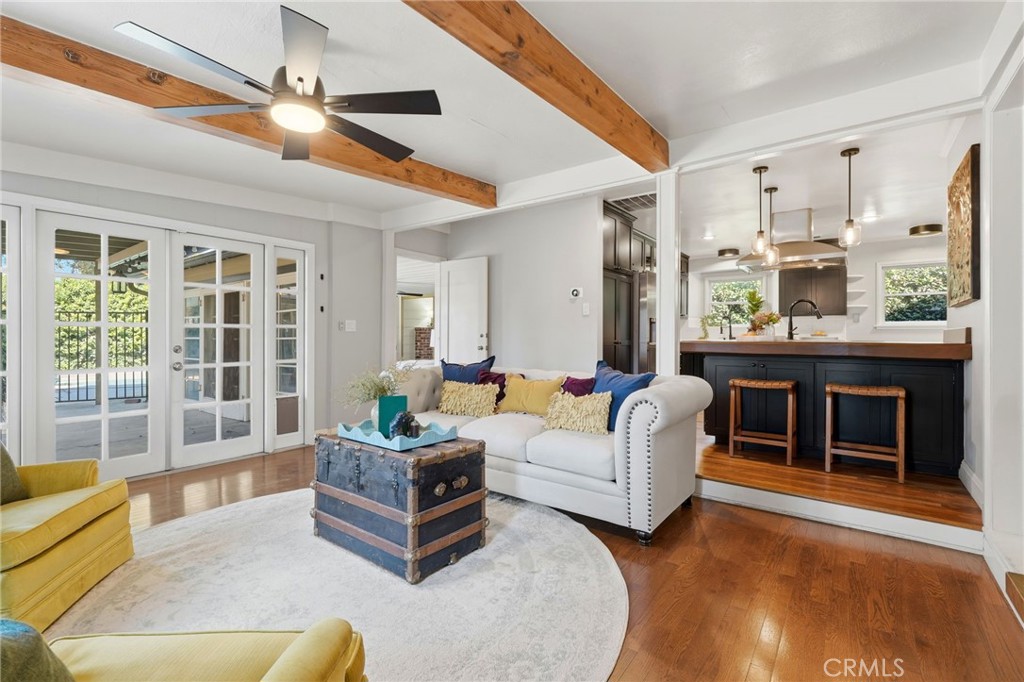 1708 W Myrtle Ave, Visalia, CA 93277