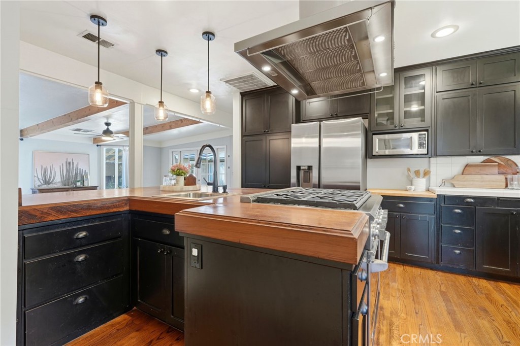 1708 W Myrtle Ave, Visalia, CA 93277