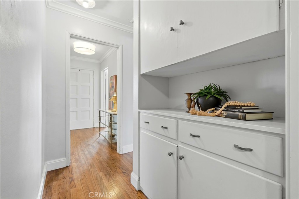 1708 W Myrtle Ave, Visalia, CA 93277