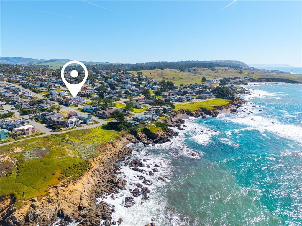 333 Hastings St, Cambria, CA 93428