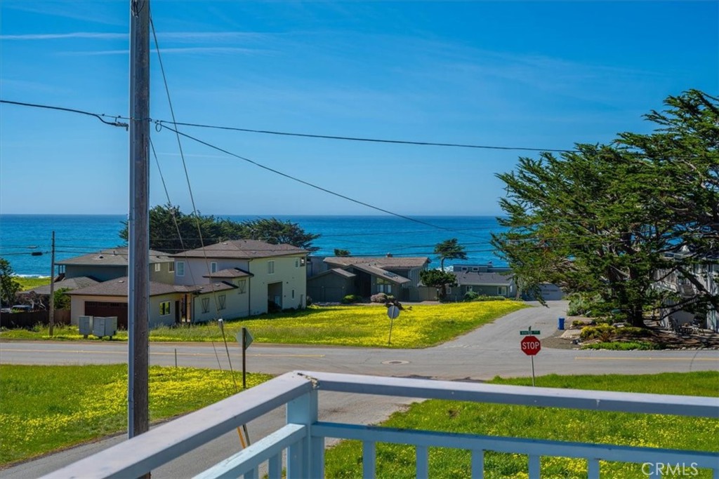 333 Hastings St, Cambria, CA 93428